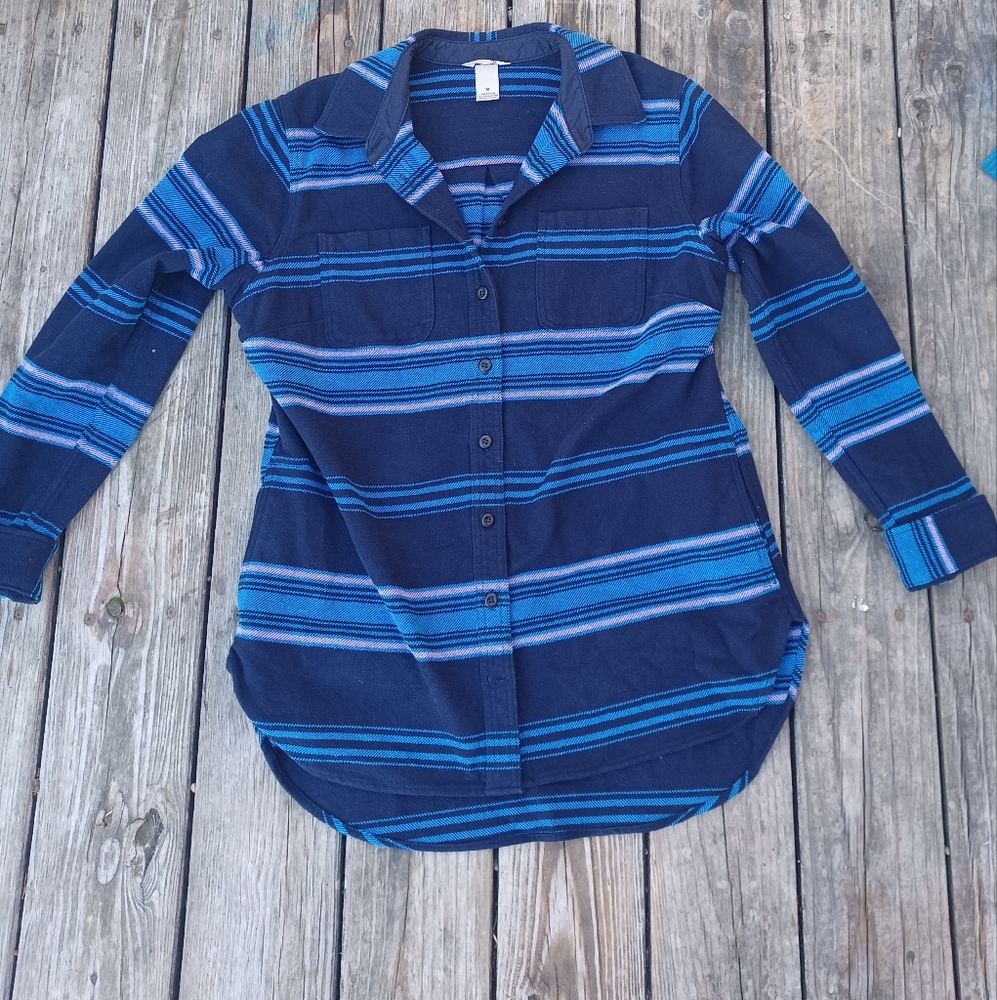 Duluth Trading Shacket EUC